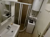 Izdavanje, jednosoban stan, 38m², Blok 5, Podgorica - image 7