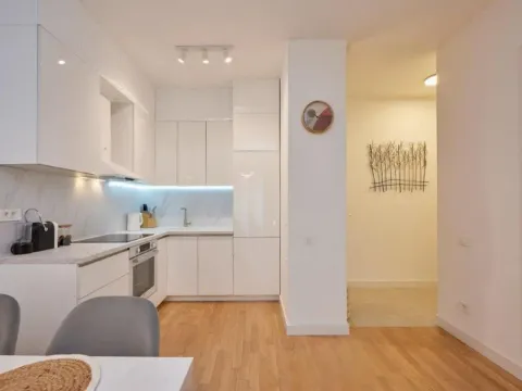 Izdavanje, jednosoban stan, 49m², Bečići, Budva - image 3