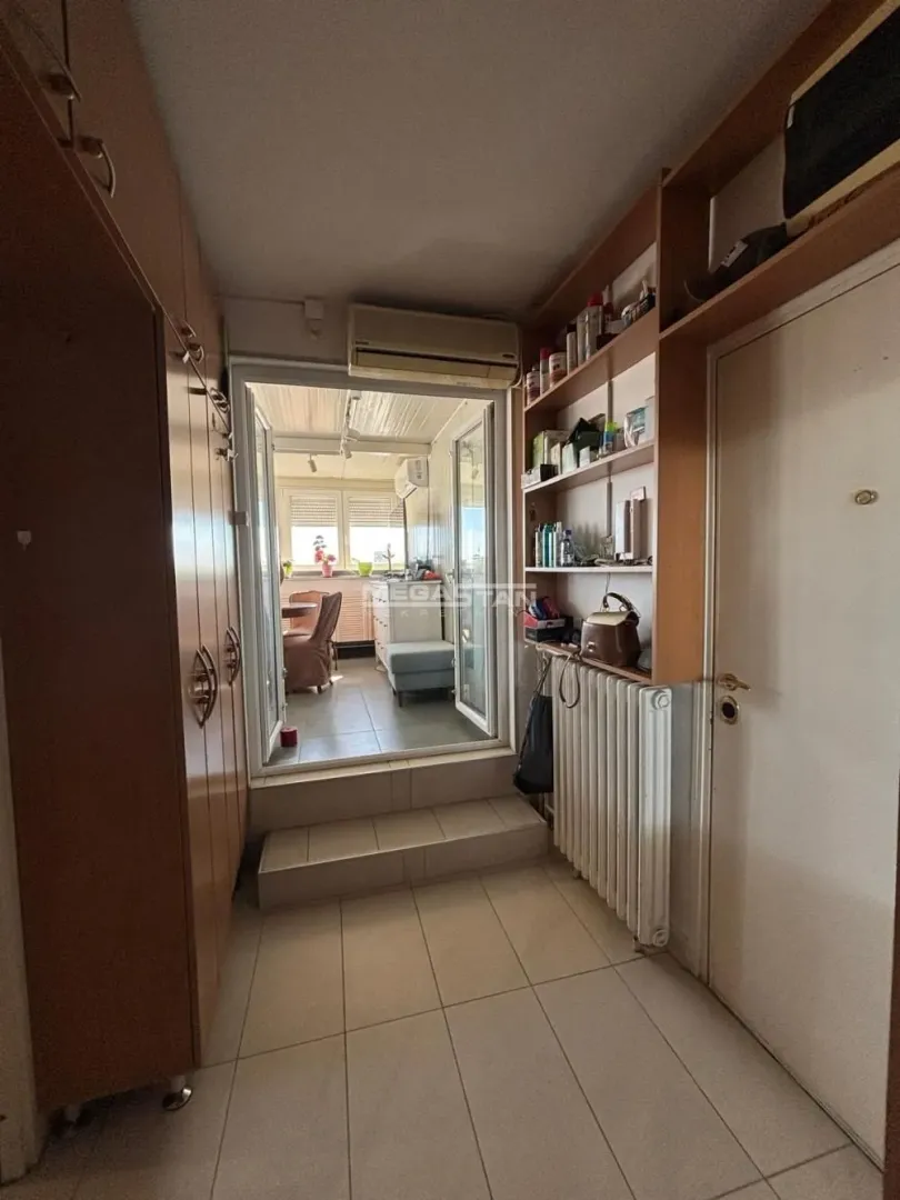 Rent, two bedroom apartment, 68m², Novi Beograd Blok 63, Novi Beograd Sve Podlokacije