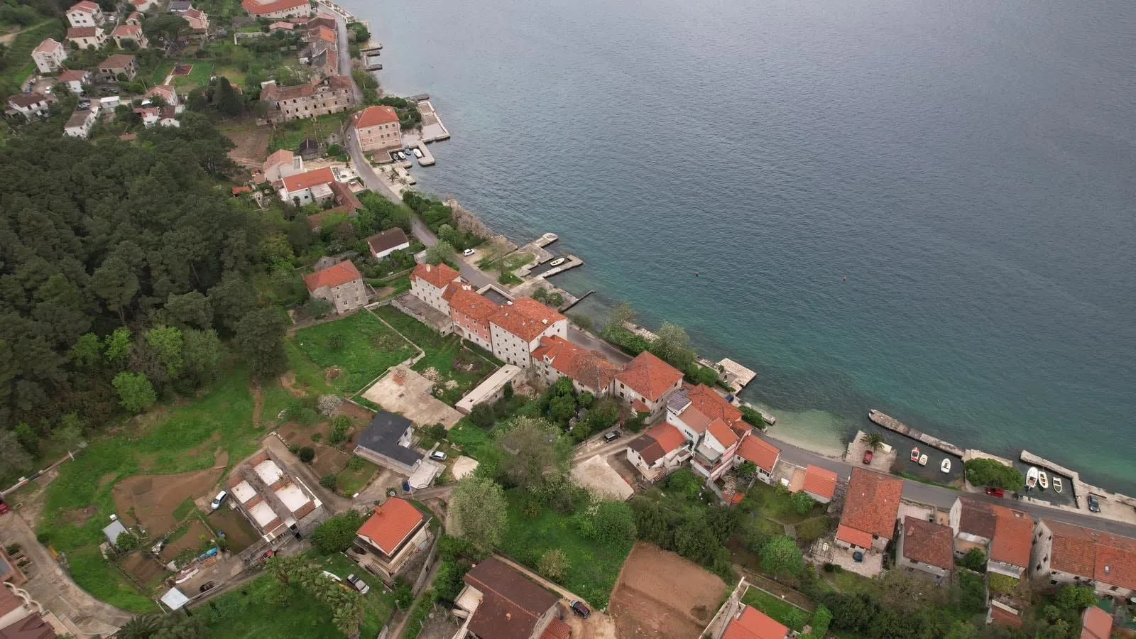 Prodaja, plac, 585m², Prčanj, Kotor