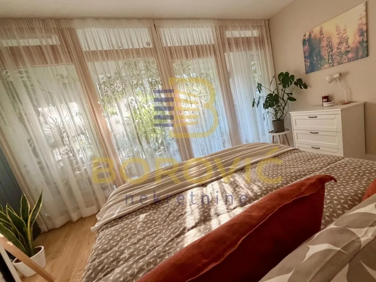 Sale, three bedroom apartment, 85m², Višnjička Banja, Palilula Sve Podlokacije