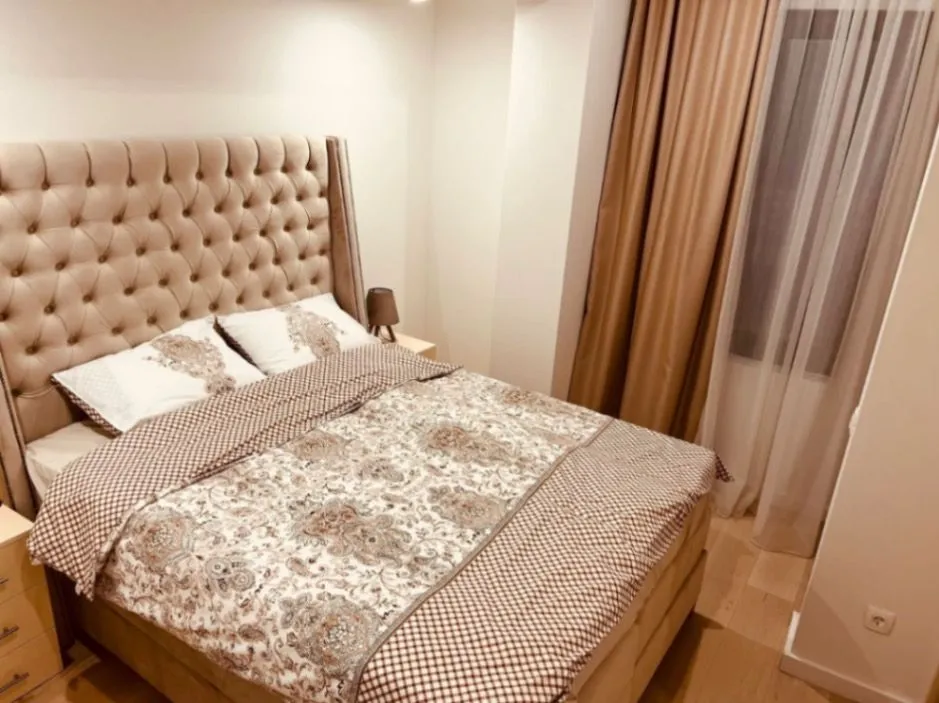 Izdavanje, jednosoban stan, 50m², Kalimanj, Tivat