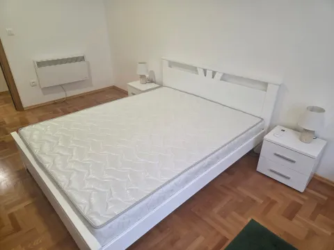 Rent, two bedroom apartment, 72m², Dubovica, Budva - image 11