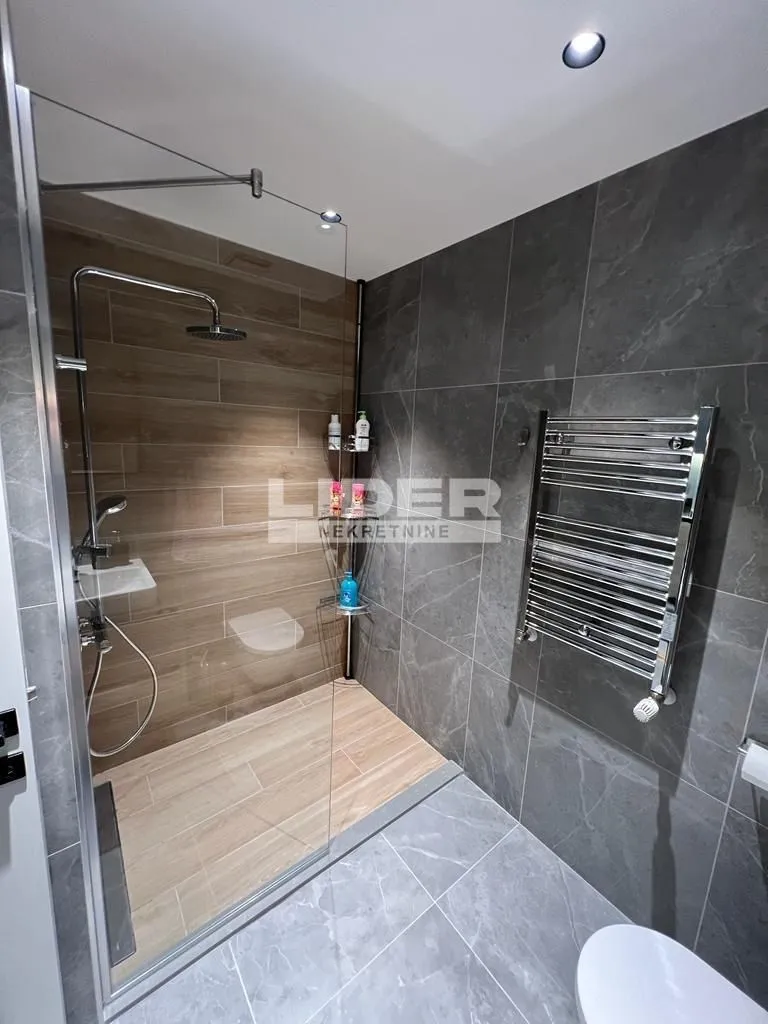Prodaja, jednosoban stan, 27m², Savski Venac, Beograd