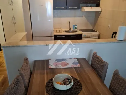 Izdavanje, dvosoban stan, 50m², Kej, Novi Sad Sve Podlokacije - image 5