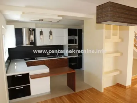 Prodaja, kuća, 254m², Donji Kokoti, Podgorica - image 9