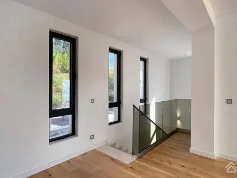 Sale, two bedroom apartment, 98m², Donja Lastva, Tivat - image 2