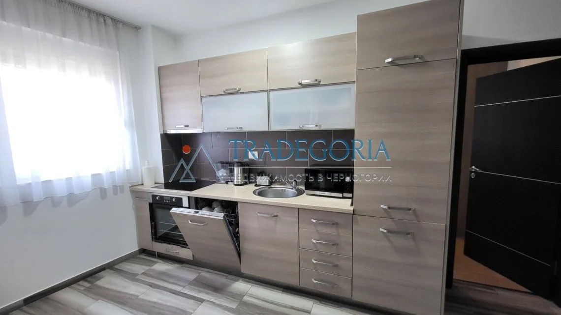 Prodaja, dvosoban stan, 67m², Bečići, Budva