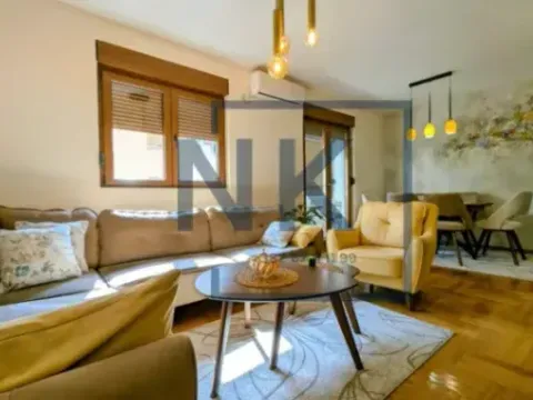 Izdavanje, dvosoban stan, 70m², Stari Aerodrom, Podgorica - image 3