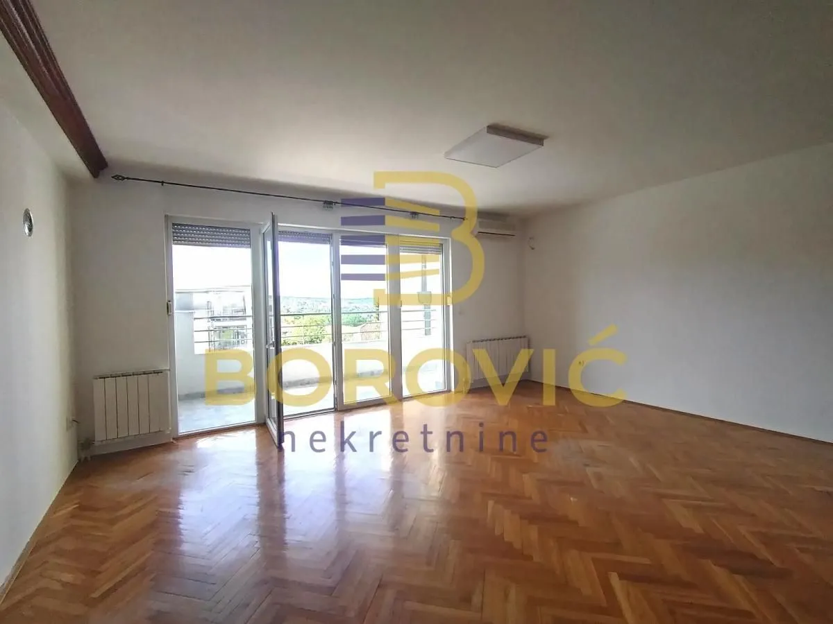 Sale, four bedroom apartment, 117m², Savski Venac, Beograd
