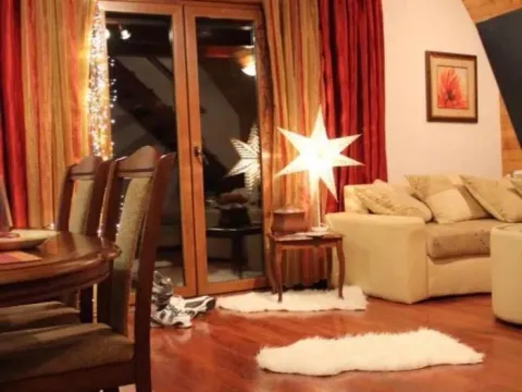 Prodaja, kuća, 330m², Žabljak, Crna Gora - image 4