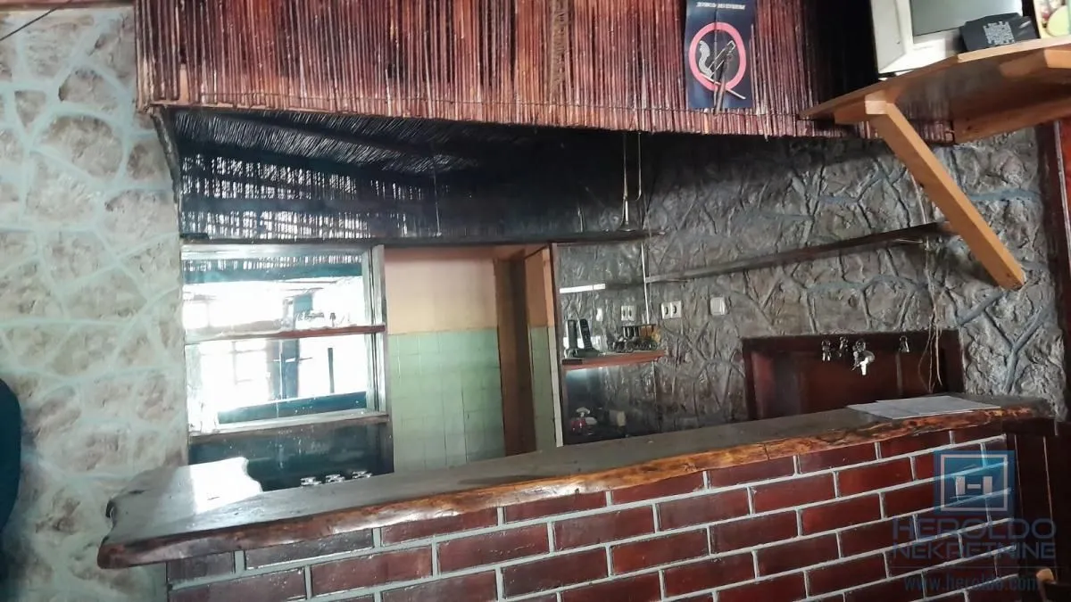 Prodaja, ugostiteljski objekat, 1500m², Donji Krčin, Varvarin