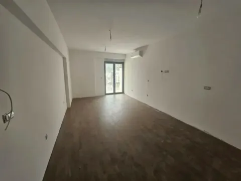 Prodaja, garsonjera, 29m², Dubovica, Budva - image 2