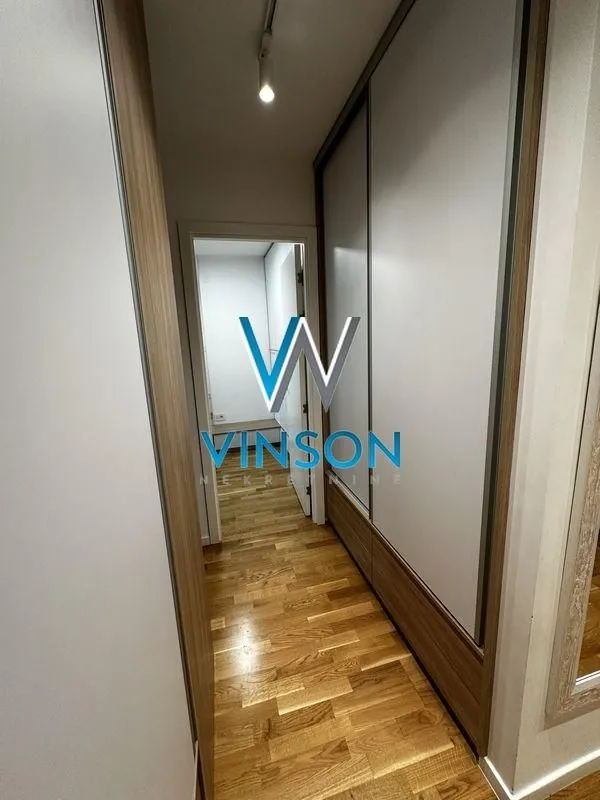 Prodaja, trosoban stan, 73m², Novo naselje, Novi Sad