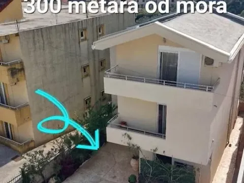 Izdavanje, garsonjera, 28m², Šušanj, Bar - image 1