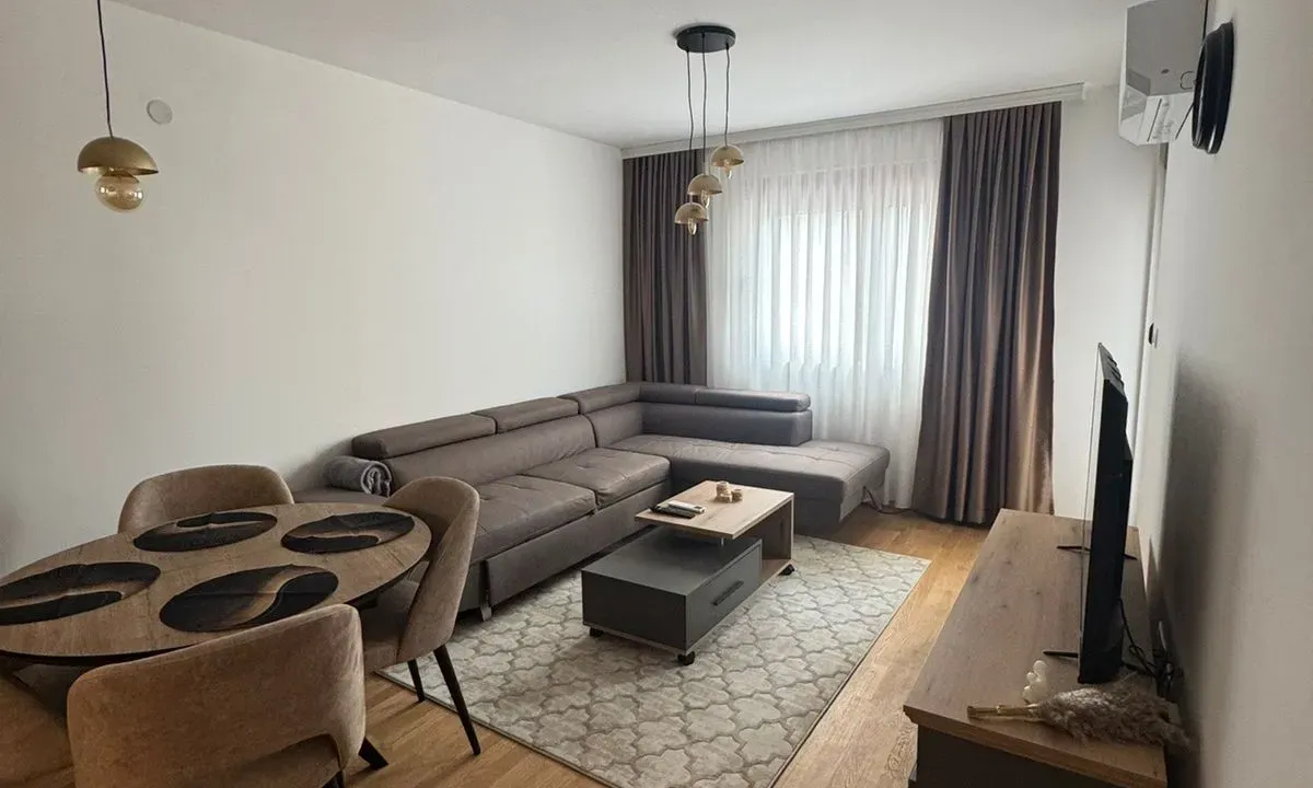 Rent, one bedroom apartment, 40m², Stari Aerodrom, Podgorica