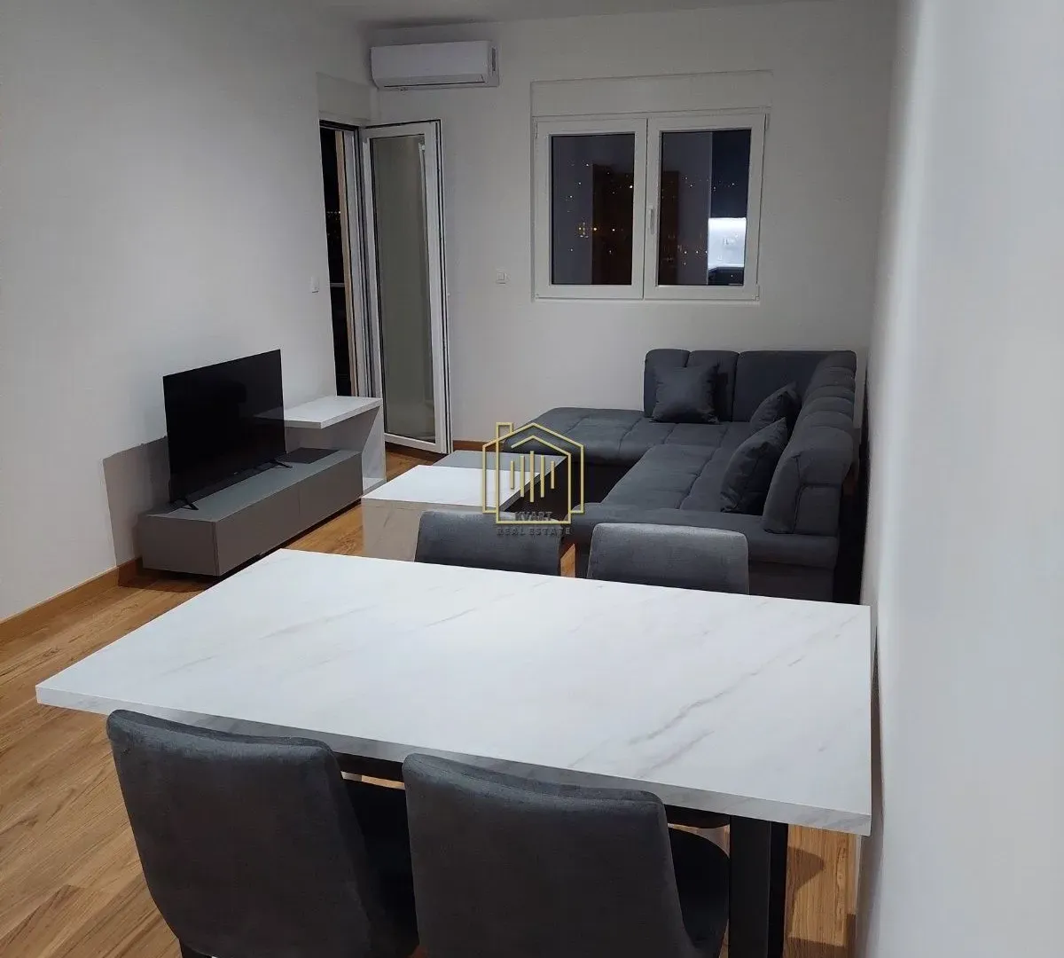 Izdavanje, jednosoban stan, 44m², New City, Podgorica