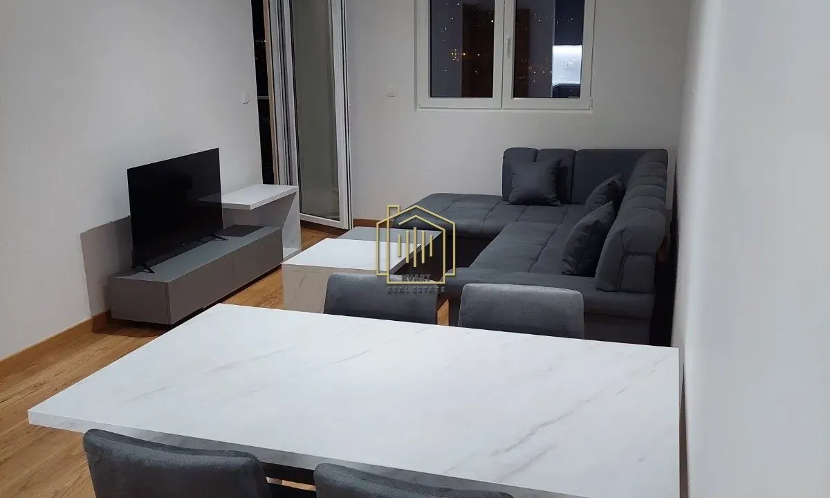 Izdavanje, jednosoban stan, 44m², New City, Podgorica