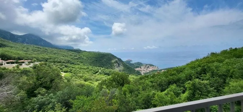 Prodaja, dvosoban stan, 61m², Rafailovići, Budva