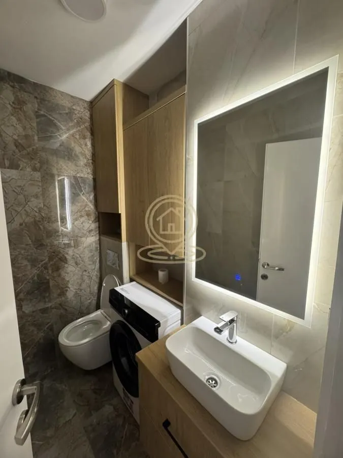 Rent, four bedroom apartment, 94m², Čukarica, Beograd