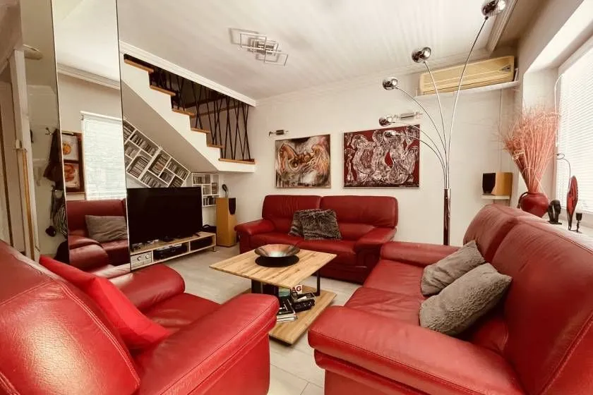 Rent, three bedroom apartment, 140m², Cerak, Beograd