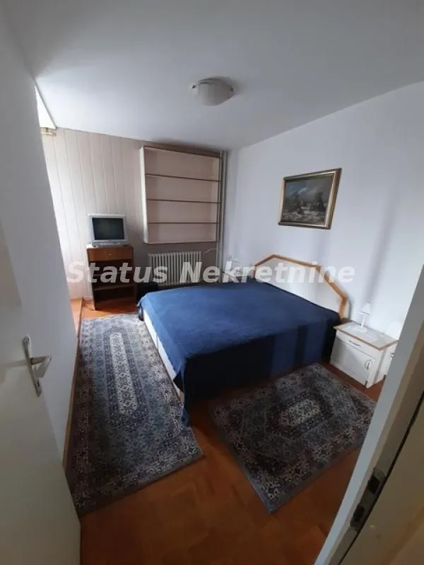 Izdavanje, trosoban stan, 80m², Liman 2, Novi Sad Sve Podlokacije
