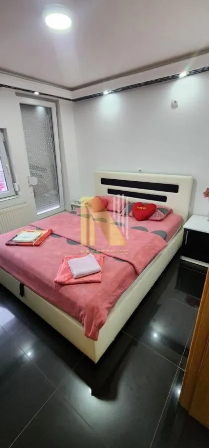 Izdavanje, trosoban stan, 80m², Petrovaradin, Novi Sad