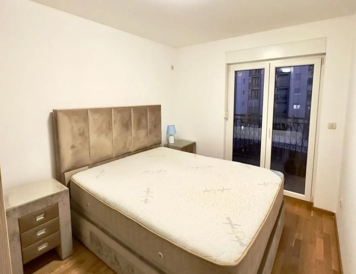 Izdavanje, jednosoban stan, 45m², Zagorič, Podgorica
