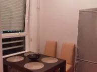 Izdavanje, dvosoban stan, 52m², Novi Beograd Blok 67, Novi Beograd Sve Podlokacije - image 2