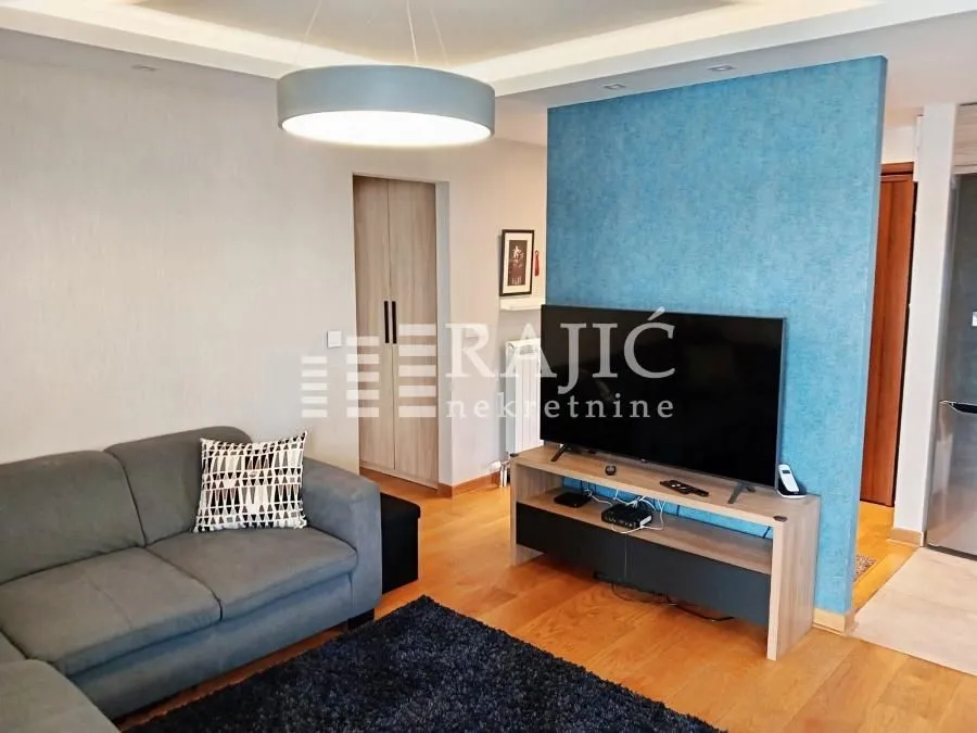 Rent, four bedroom apartment, 95m², Lekino Brdo, Voždovac Sve Podlokacije