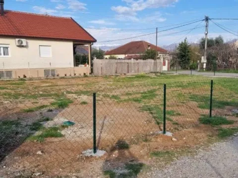 Prodaja, plac, 443m², Donja Gorica, Podgorica - image 4