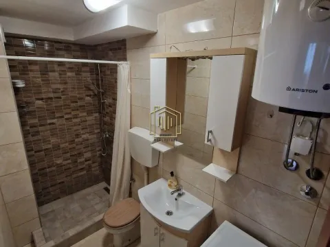 Izdavanje, dvosoban stan, 55m², Podgorica, Crna Gora - image 9