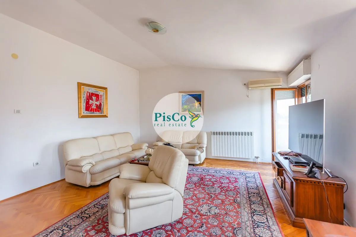 Rent, three bedroom apartment, 122m², Gorica C, Podgorica