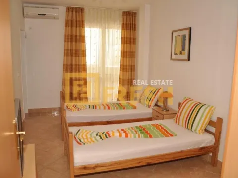 Prodaja, kuća, 375m², Ulcinj, Crna Gora - image 39