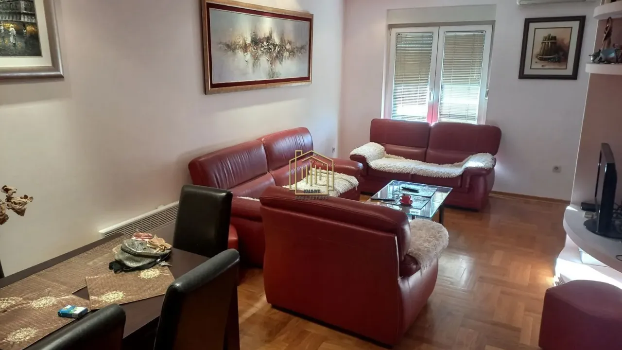 Izdavanje, jednosoban stan, 60m², Pobrežje, Podgorica