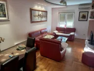 Izdavanje, jednosoban stan, 60m², Pobrežje, Podgorica - image 1