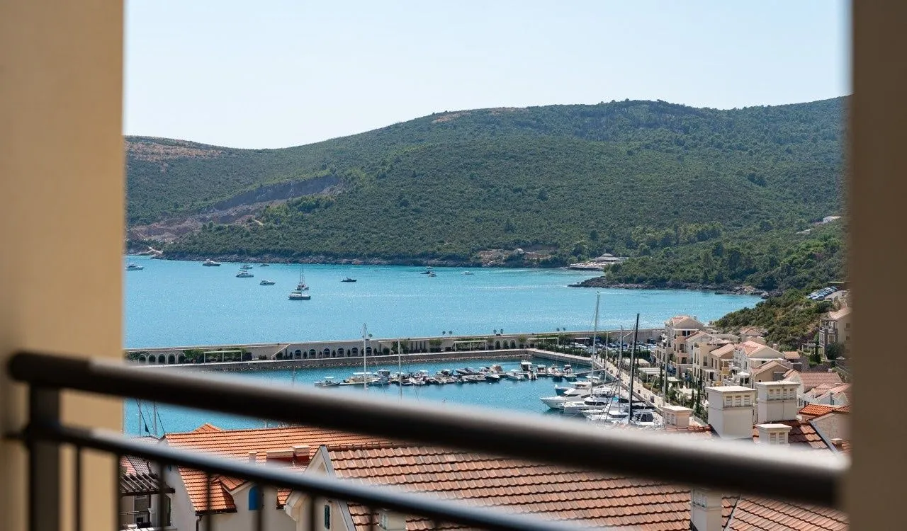 Prodaja, dvosoban stan, 118m², Luštica Bay, Tivat