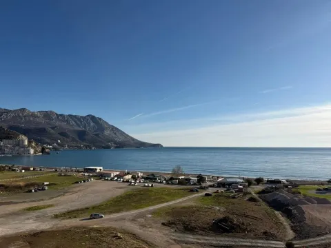Sale, one bedroom apartment, 69m², Bečići, Budva - image 3