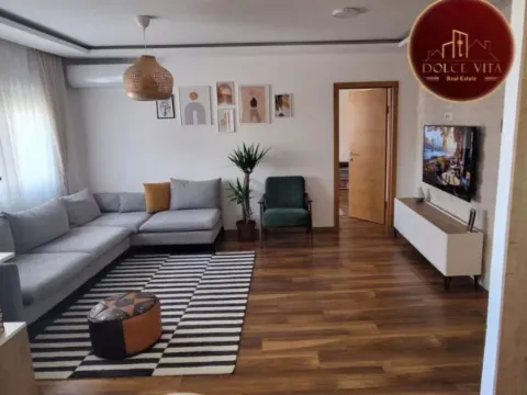 Sale, three bedroom apartment, 89m², Centar, Podgorica