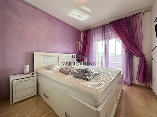 Rent, two bedroom apartment, 76m², City Kvart, Podgorica