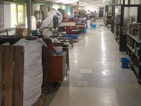 Sale, office space, 2090m², Šimanovci, Pećinci - image 8