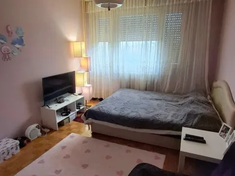 Sale, two bedroom apartment, 68m², Zemun Meandri, Zemun Sve Podlokacije - image 6