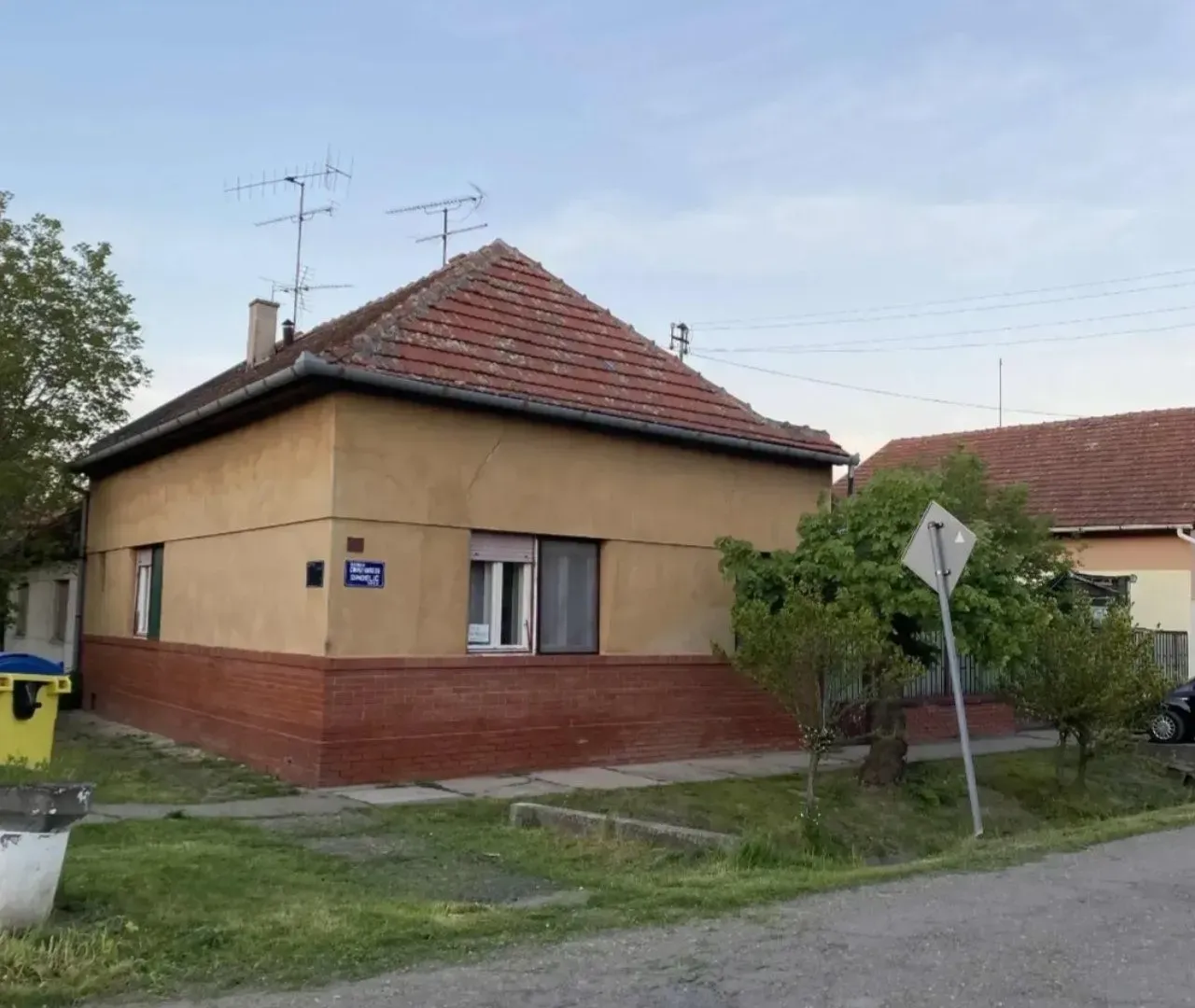 Prodaja, kuća, 114m², Bečej, Novi Sad