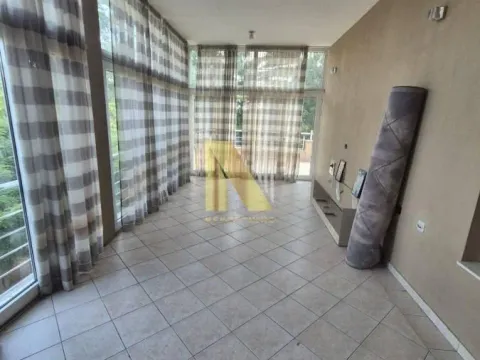 Prodaja, kuća, 248m², Surčin, Beograd - image 38