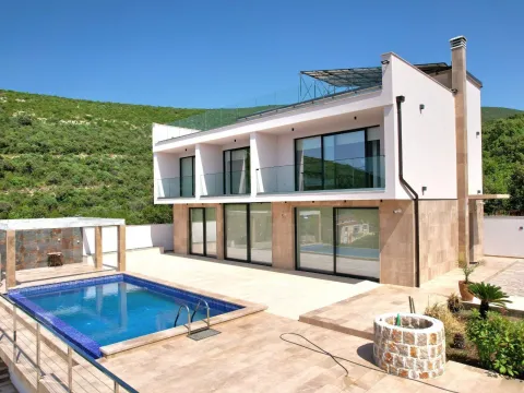 Prodaja, kuća, 360m², Žukovica, Budva