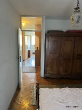 Prodaja, četvorosoban stan, 97m², Centar, Stara Pazova - image 19