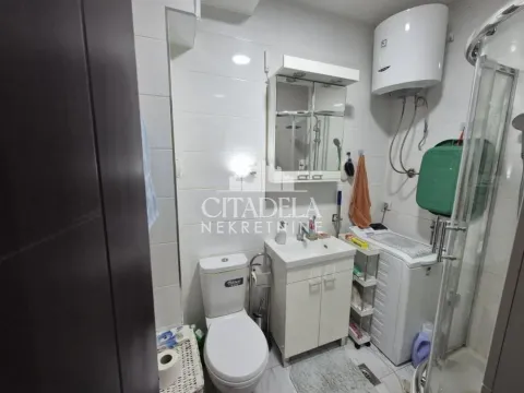 Sale, one bedroom apartment, 45m², Vojvode Vlahovica, Beograd - image 13