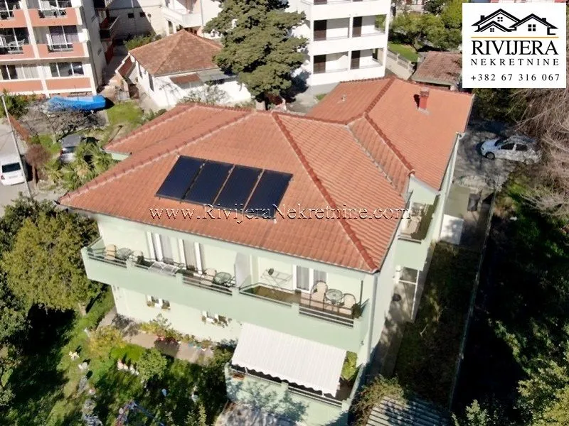 Prodaja, kuća, 236m², Igalo, Herceg Novi