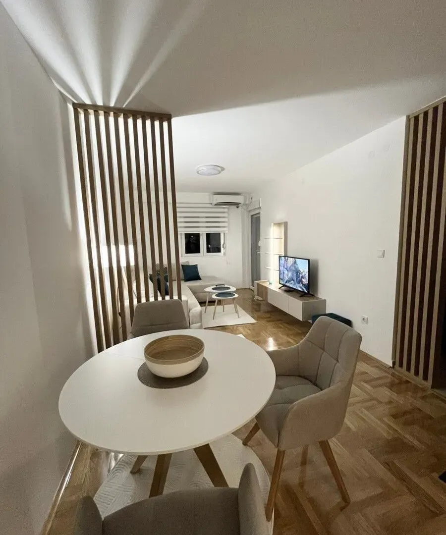 Rent, one bedroom apartment, 40m², City Kvart, Podgorica