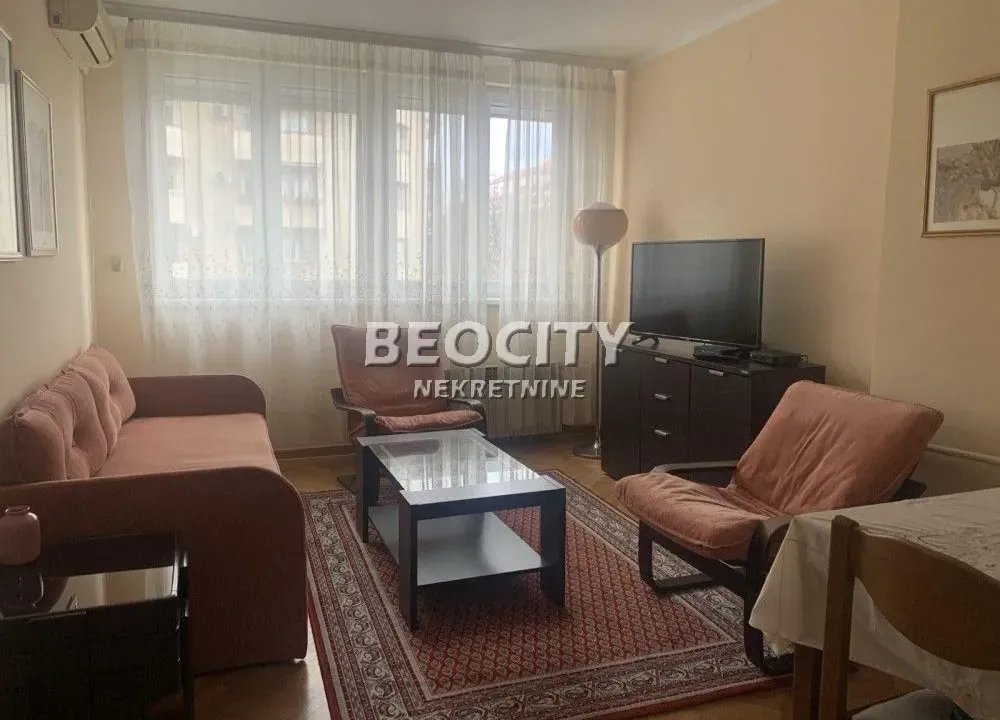 Izdavanje, trosoban stan, 73m², Dorćol Sve Podlokacije, Beograd